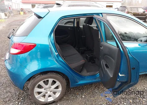 2012 Mazda Mazda2 Touring из США, поврежденный, VIN JM1DE1LZ3C0150384
